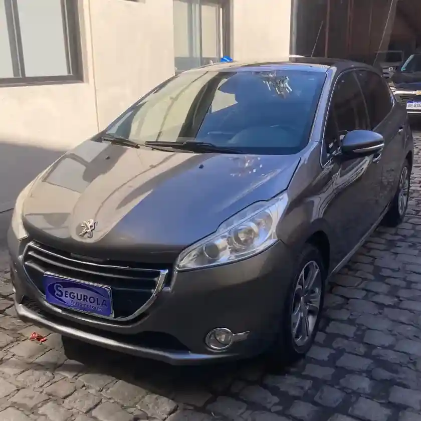 Peugeot 208 2016 - foto 1