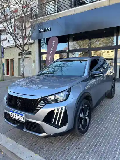 Peugeot 2008 2024 - foto 1