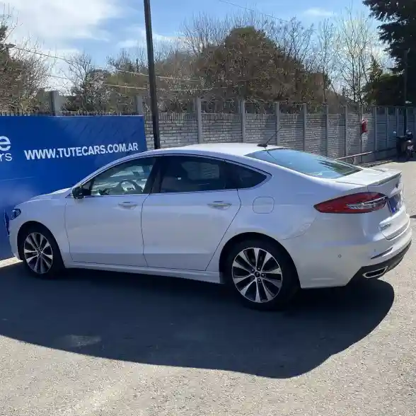 Ford Mondeo 2.0 Titanium Ecoboost At 240Cv 2019 - foto 3
