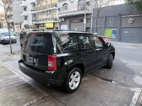 Jeep Patriot 2.4 Sport 4X4 170Cv Mtx 2013 - foto 5