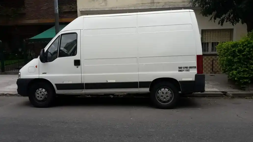 Peugeot Boxer 2.3 350Lh Confort Hdi Larga Alta 2014 - foto 4