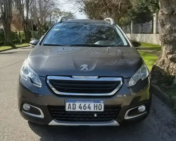 Peugeot 2008 1.6 Allure Tiptronic 2019 - foto 2
