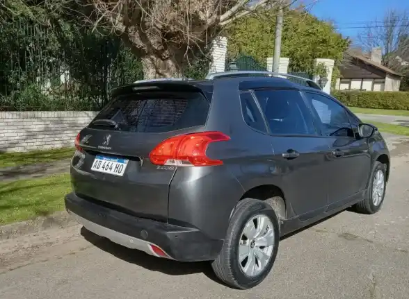 Peugeot 2008 1.6 Allure Tiptronic 2019 - foto 3
