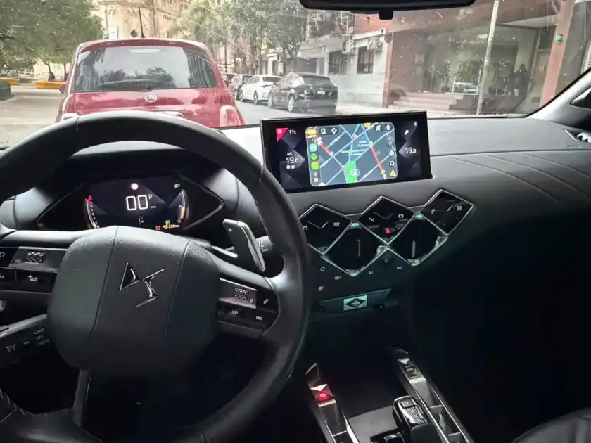D.s. Ds3 Crossback 1.2 Puretech 155 Rivoli At8 2022 - foto 4