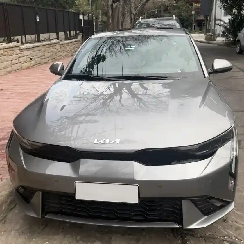 Kia K3 Sedan 1.6 Gt Line At 2025 - foto 4