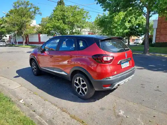 Renault Captur 2.0 Intens Manual 2021 - foto 4