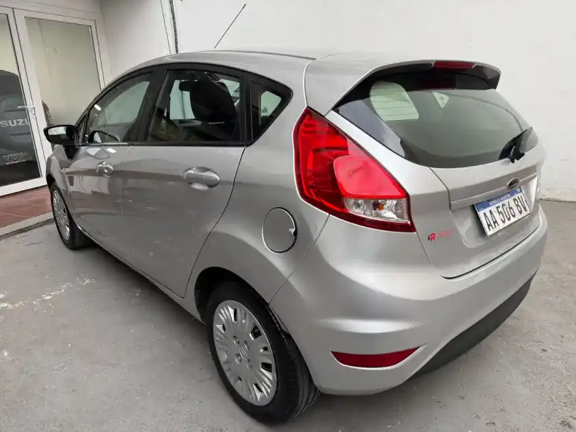 Ford Fiesta Kinetic 1.6 S 120Cv 2016 - foto 3