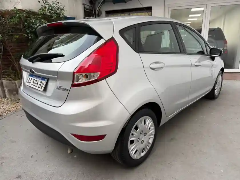 Ford Fiesta Kinetic 1.6 S 120Cv 2016 - foto 4