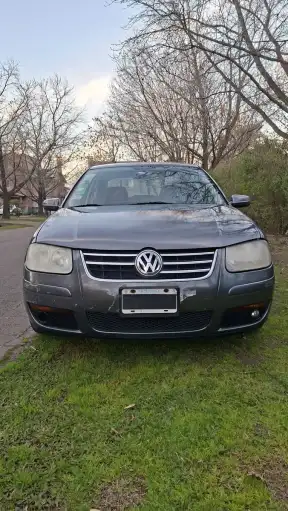 Volkswagen Bora 2.0 Trendline 115Cv Tiptronic 2011 - foto 5