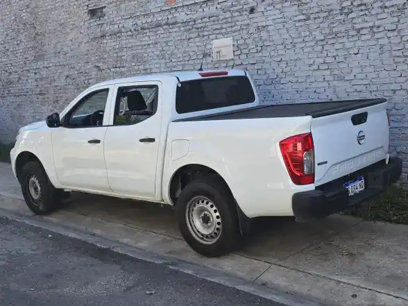 Nissan Frontier 2.3 S Cd 4X2 Mt 2023 - foto 2