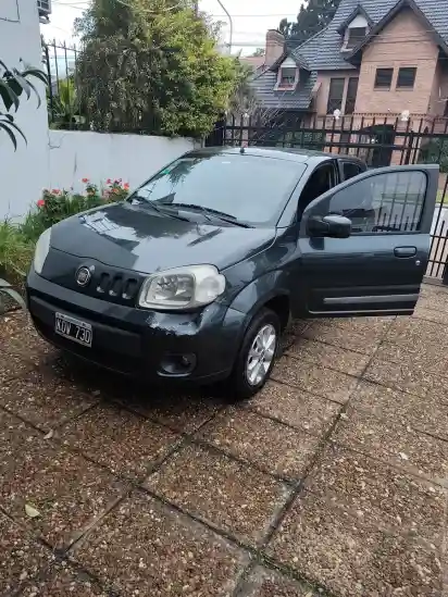 Fiat Uno 1.4 Attractive 2011 - foto 2