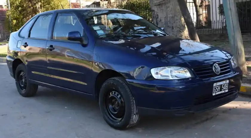 Volkswagen Polo Classic 1.6 Comfortline 2007 - foto 2
