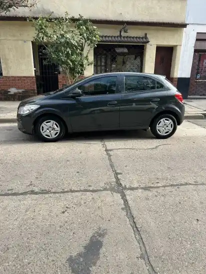 Chevrolet Onix 1.4 Joy Ls 98Cv 2018 - foto 4