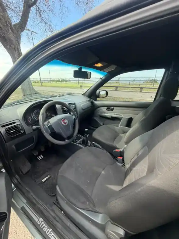 Fiat Strada 1.4 Working Cd 2019 - foto 4