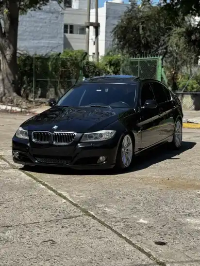 Bmw Serie 3 3.0 330I Sedan Executive Step 2010 - foto 2