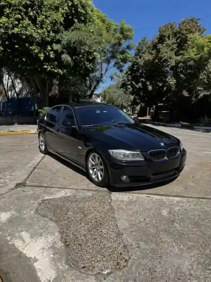 Bmw Serie 3 3.0 330I Sedan Executive Step 2010 - foto 4