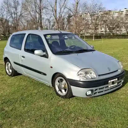 Renault Clio 1.6 Sport 2001 - foto 2