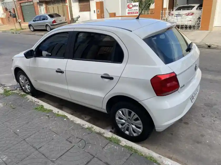 Volkswagen Gol Trend 1.6 Comfortline 101Cv 2017 - foto 3