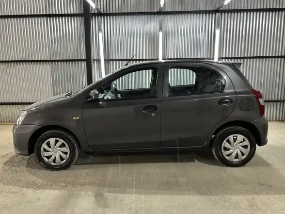 Toyota Etios 1.5 X 6Mt My19 2021 - foto 4