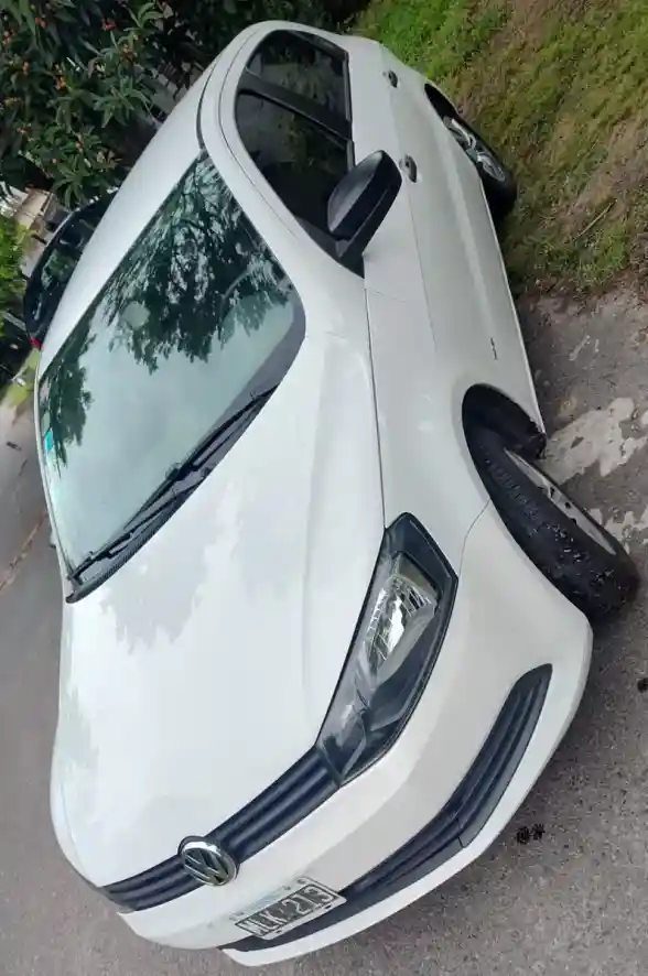 Volkswagen Gol Trend 1.6 Pack Ii 101Cv 2013 - foto 2