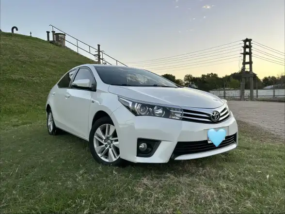 Toyota Corolla 1.8 Xei Mt 140Cv 2015 - foto 2