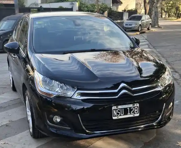 Citroën C4 Lounge 2.0 Tendance 2014 - foto 1