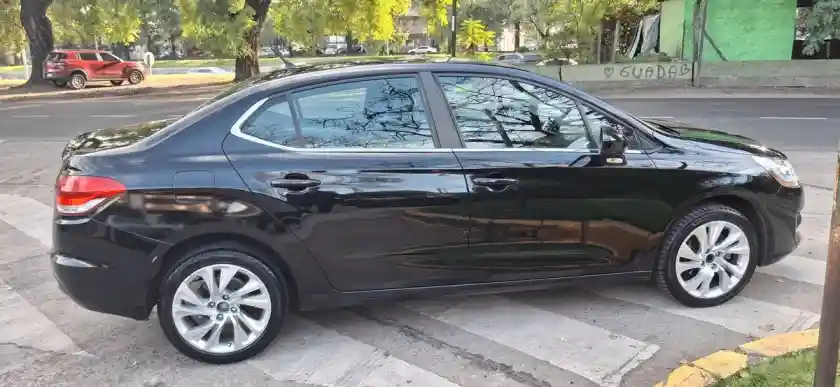 Citroën C4 Lounge 2.0 Tendance 2014 - foto 4