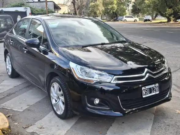 Citroën C4 Lounge 2.0 Tendance 2014 - foto 5
