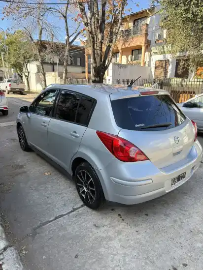 Nissan Tiida 1.8 Visia 2008 - foto 2