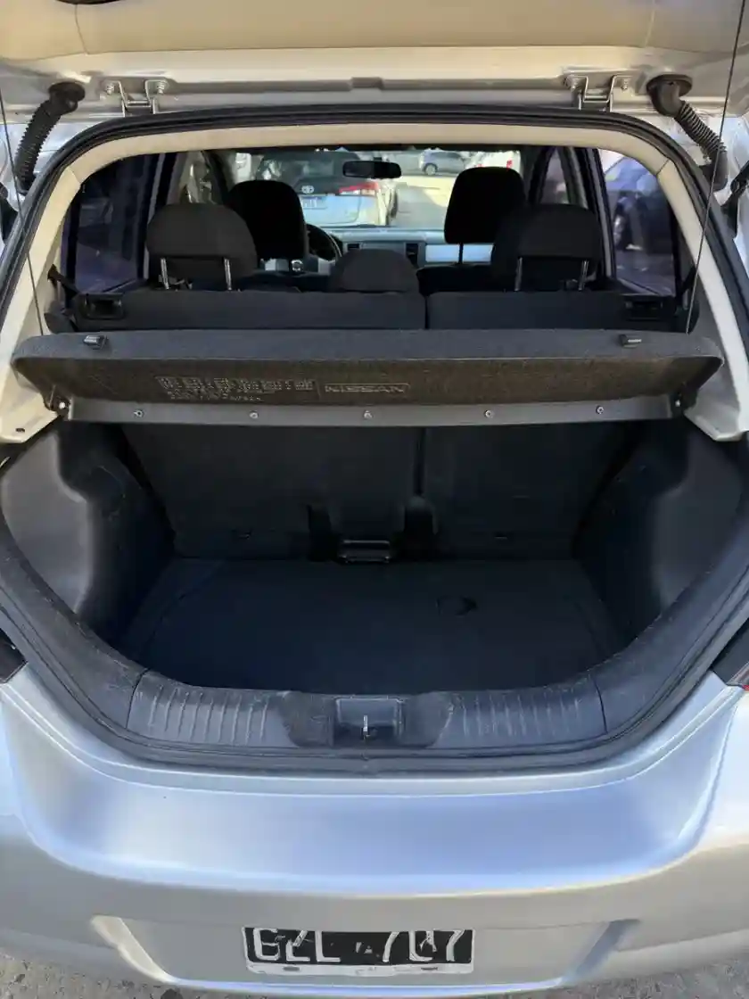 Nissan Tiida 1.8 Visia 2008 - foto 3