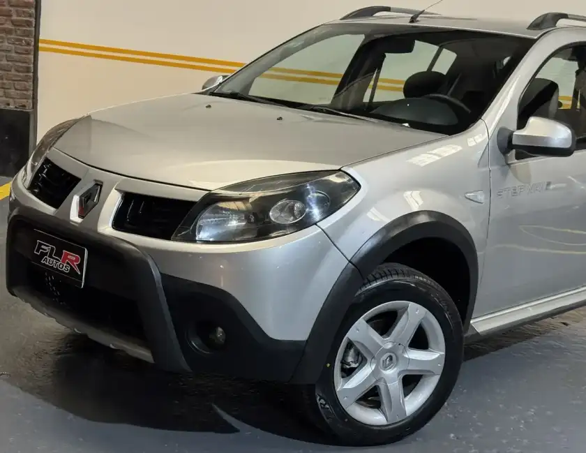 Renault Sandero Stepway 1.6 Confort 2010 - foto 1