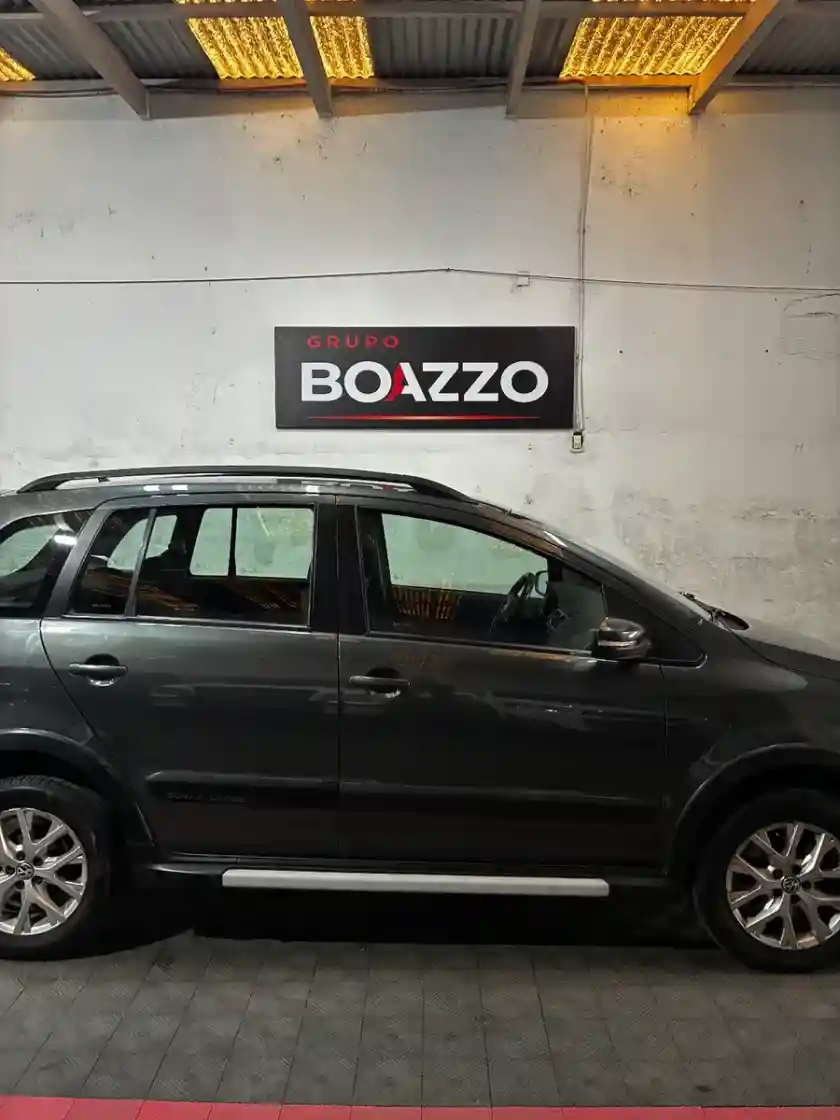 Volkswagen Suran Cross 1.6 Highline 101Cv 2012 - foto 5