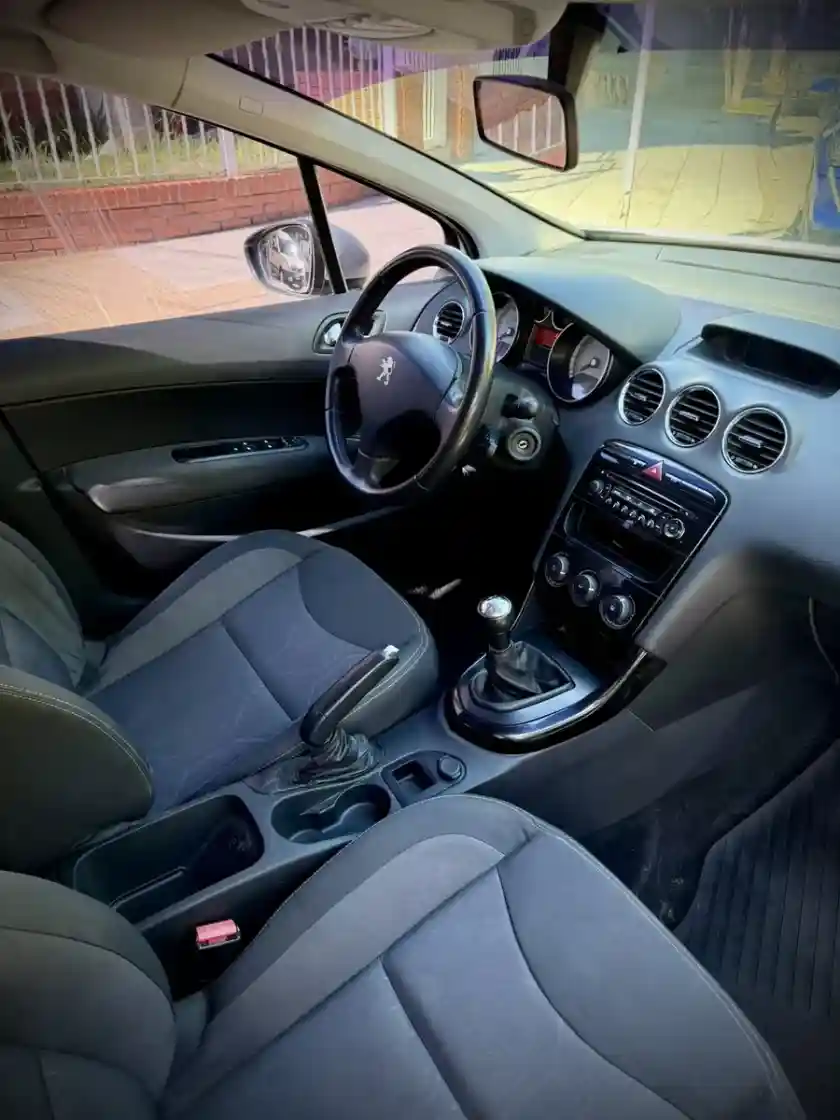 Peugeot 308 1.6 Active 2016 - foto 5