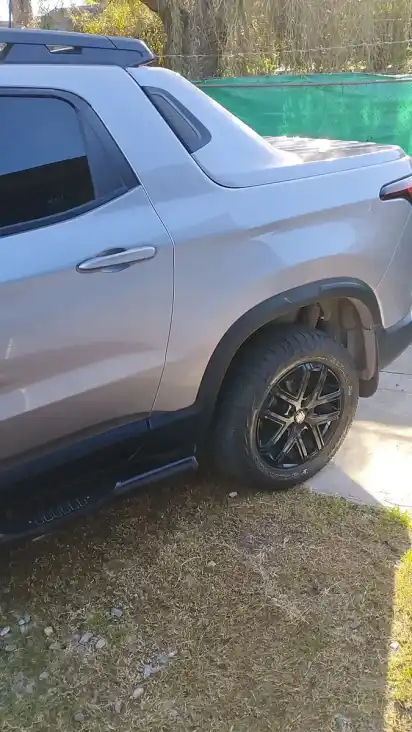 Fiat Toro 2.0 350 Multijet Ultra 4X4 At 2022 - foto 4