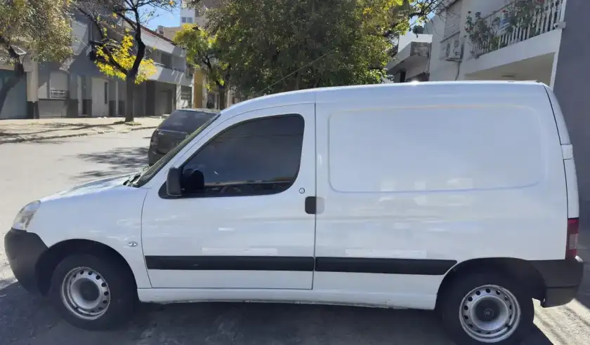 Citroën Berlingo Furgon 1.6 Hdi 92 Business Am22 2022 - foto 1