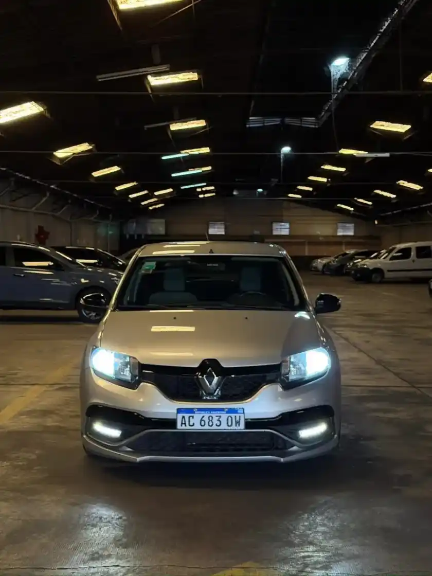 Renault Sandero 2.0 Rs 145Cv 2018 - foto 4