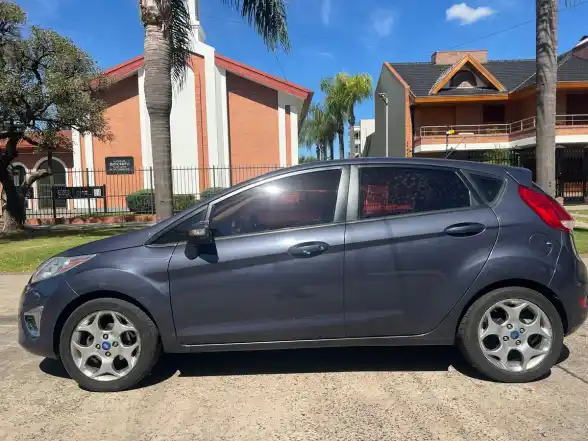 Ford Fiesta Kinetic 1.6 Design 120Cv Titanium 2013 - foto 5