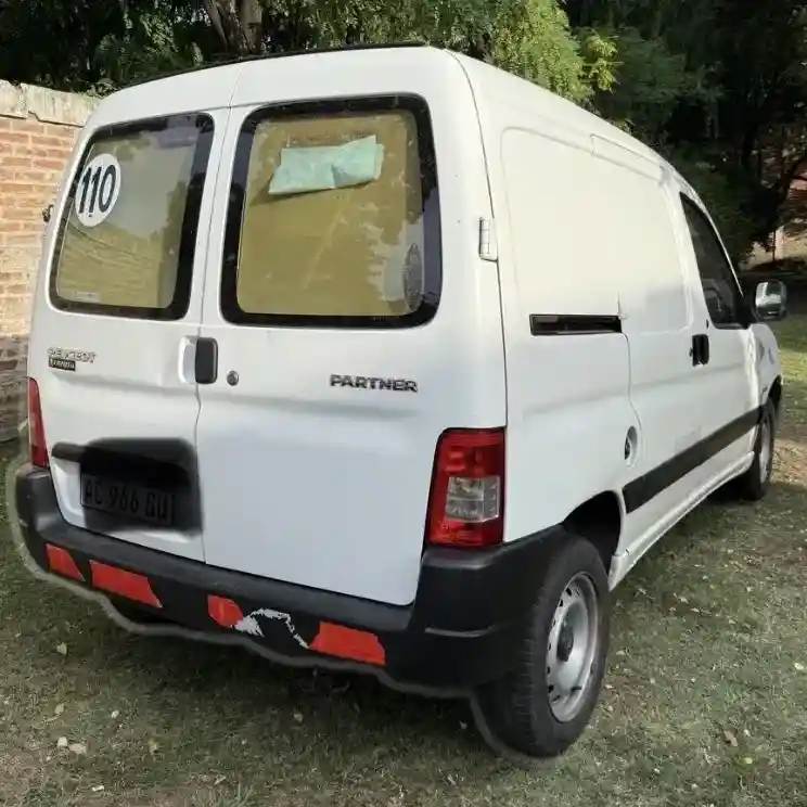 Peugeot Partner 2018 - foto 1