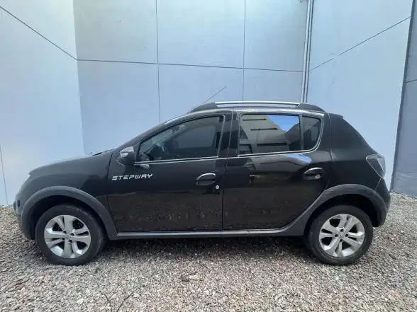Renault Sandero Stepway 2016 - foto 1