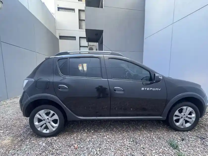 Renault Sandero Stepway 1.6 Privilege 105Cv 2016 - foto 5