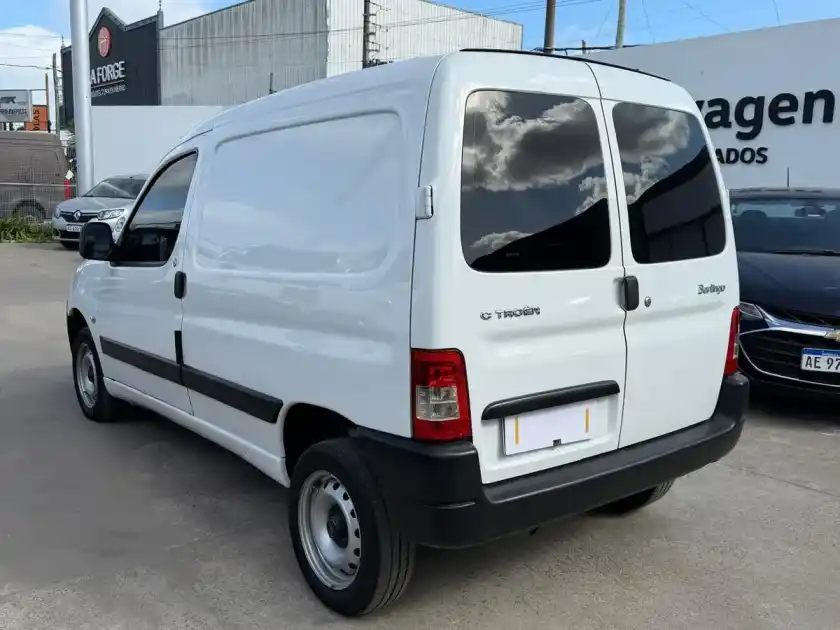 Citroën Berlingo Furgon 1.6 Hdi 92 Bussines 2021 - foto 4