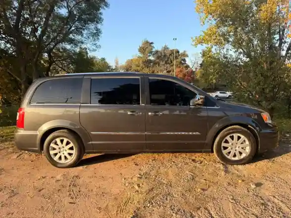 Chrysler Town &Amp; Country 3.6 Limited Atx 2012 - foto 5