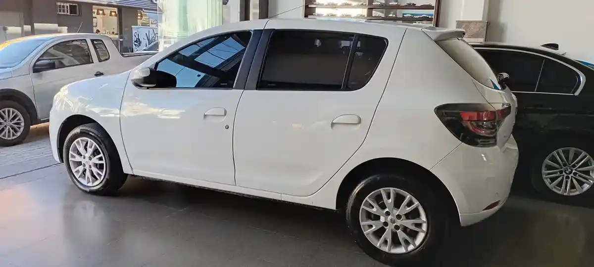 Renault Sandero 1.6 16V Sense 2023 - foto 2