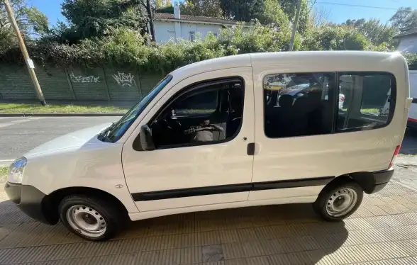 Citroën Berlingo Multispace 1.6 Sx Hdi 92Cv Am54 2018 - foto 1