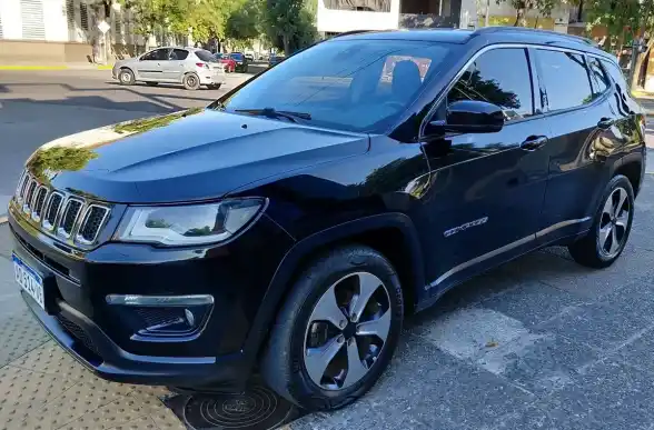 Jeep Compass 2.4 Longitude 2019 - foto 1