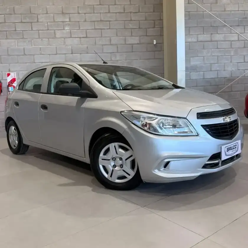 Chevrolet Onix 2018 - foto 1