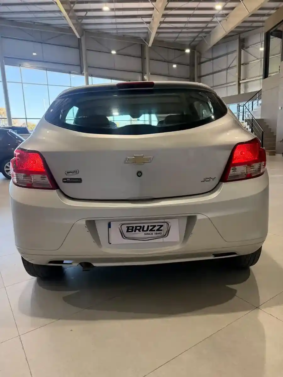 Chevrolet Onix 1.4 Joy Ls 98Cv 2018 - foto 5