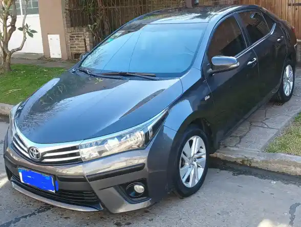 Toyota Corolla 1.8 Xei Cvt 140Cv 2016 - foto 1
