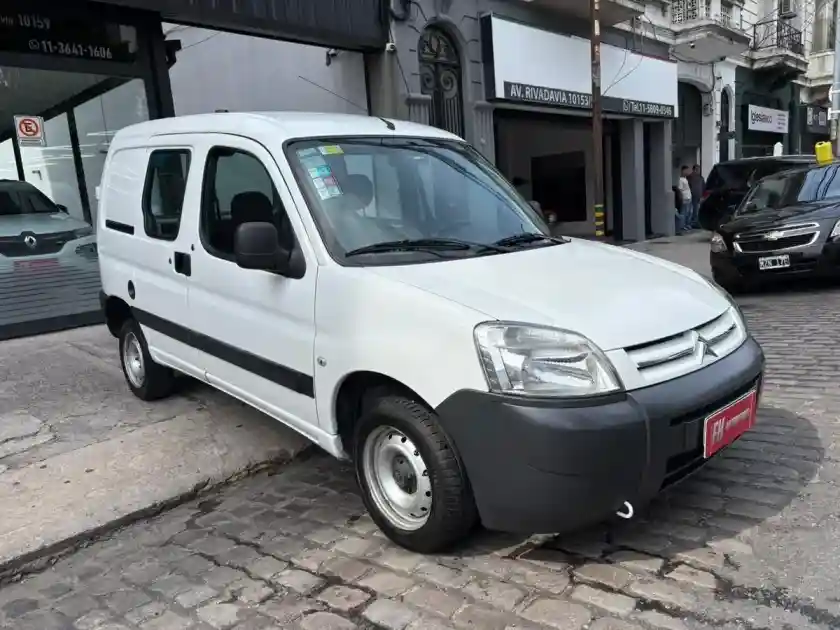 Citroën Berlingo Furgon 1.6 Hdi 92 Bussines 2018 - foto 3