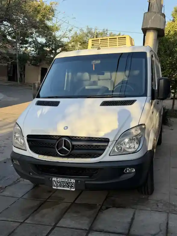 Mercedes-Benz Sprinter 2014 - foto 1